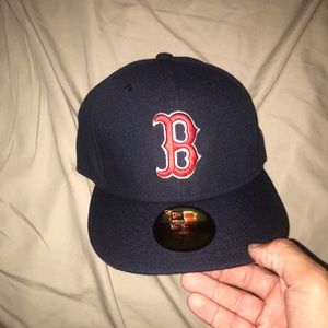 MLB Boston Red Sox Fitted Hat 7 3/8